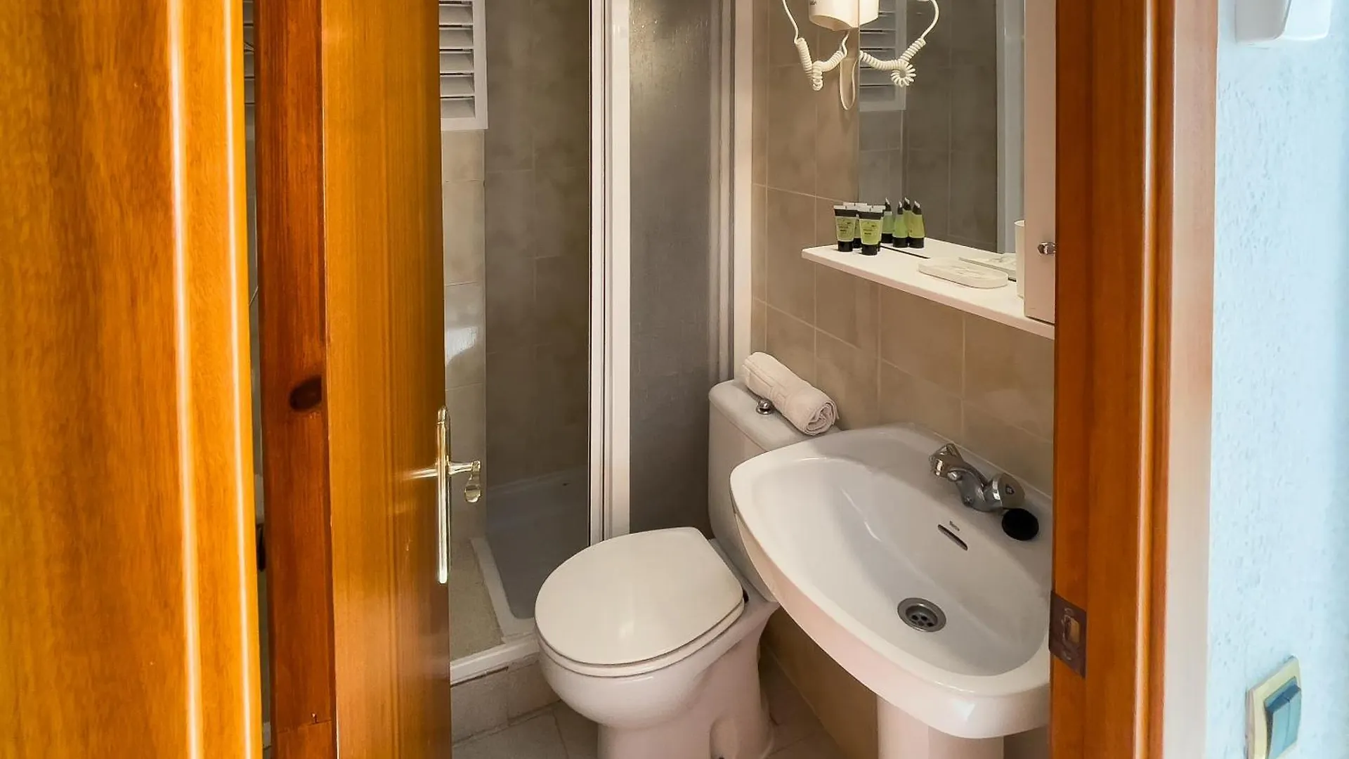 Hotel Maremagnum Lloret de Mar 0*,