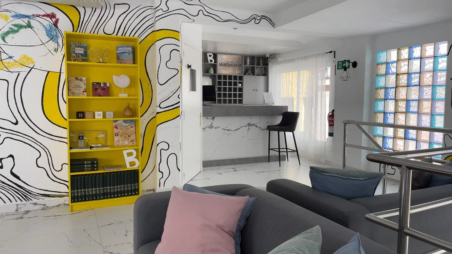 Hotel Maremagnum Lloret de Mar 0*,