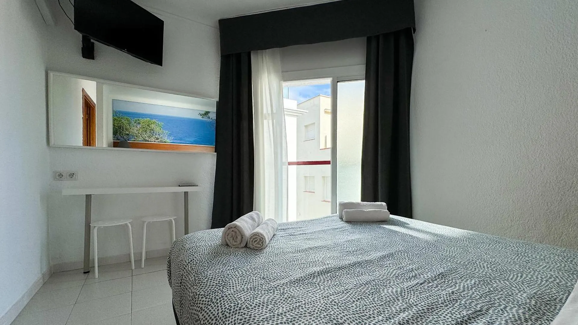 Hotel Maremagnum Lloret de Mar 0*,